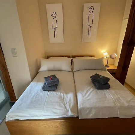La Mansarde Apartment *